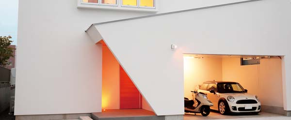 ガレージのある家