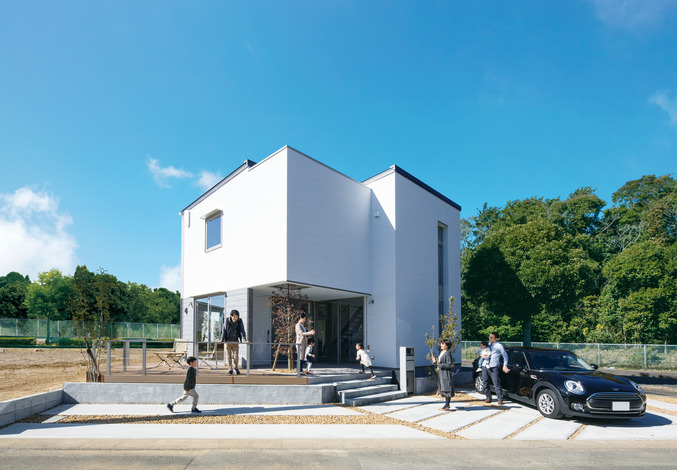 吉川住建【パナソニック・テクノストラクチャーの家】「F-STYLE」デザイン性の高い外観や内装。高い断熱性能と耐震性能に制震システムをプラスした、ワンランク上の住まい。
