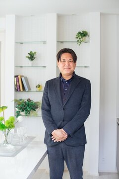 朝日住宅【鈴木純】家族の思いを大切にする心を込めた提案が好評