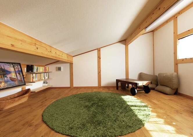 10畳を超える小屋裏は家族みんなの秘密基地。成長による用途の変化にも対応