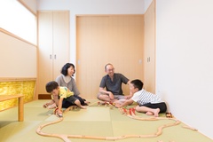 和室は家族の団らんスペース。子育てや子供たちのちょっとした休憩に大活躍【平屋専門店 シャレオハウス】