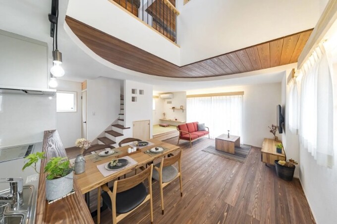 KANAZAWA STYLE/金澤建築【耐震等級3、断熱等級6以上、平均C値0.06。高気密・高断熱に地中熱利用の24時間換気を加え、光熱費を抑える家づくり】