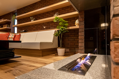 煙や煤が出ない「バイオエタノール暖炉」