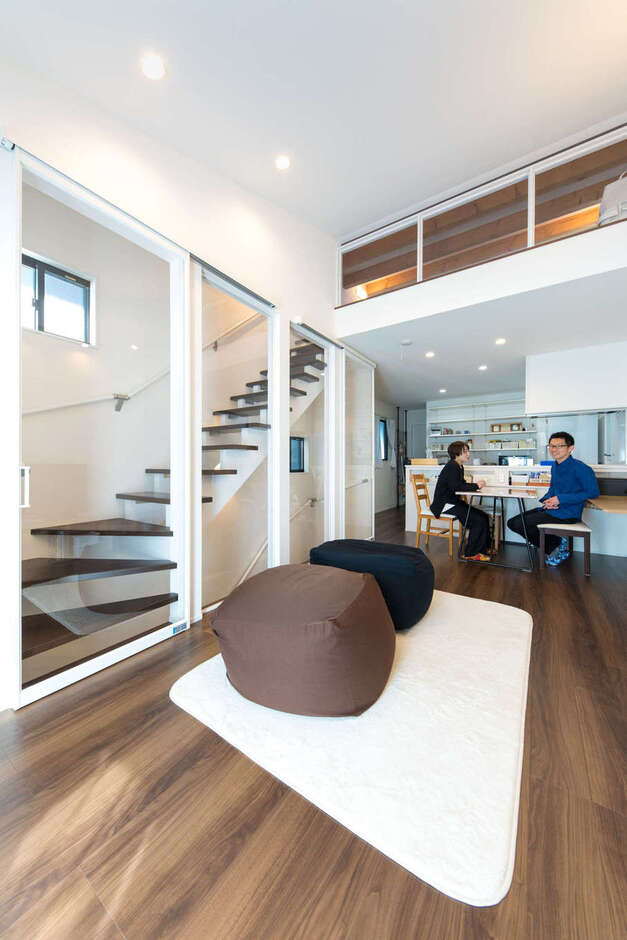 建築システム（狭小住宅専門店）【収納力、狭小住宅、夫婦で暮らす】