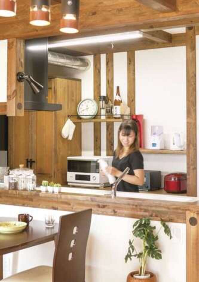 奥さまの夢を叶えたカフェスタイルのキッチン