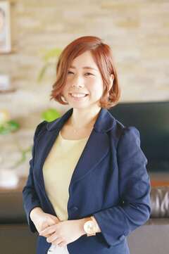 家づくりアドバイザー宇井 麻理奈