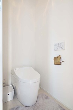 平屋建築ブルーハウス