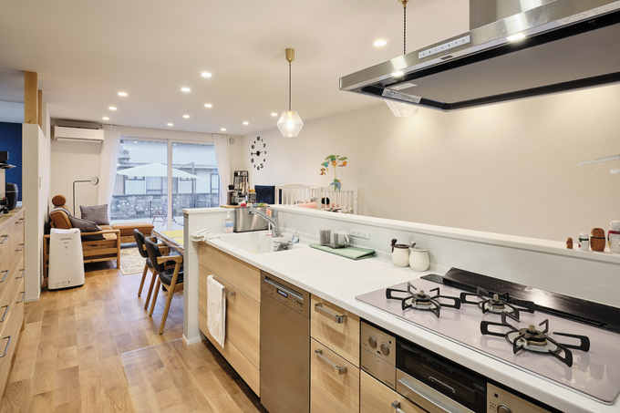 寝室や脱衣室など居室以外には扉がないK邸。ワンフロアが一体となり、開放感のある空間に