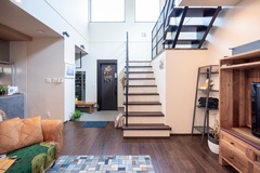 リビングドアを無くしたオープンな設計により、LDKの広さを最大限に確保。空間を仕切らないことで、実面積以上の開放感をもたらします。