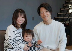 Tさま