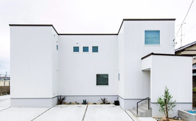 リンクホーム【総合建設業で培った精度の高い技術で叶える高耐震、高気密・高断熱の安心・快適な住まい】