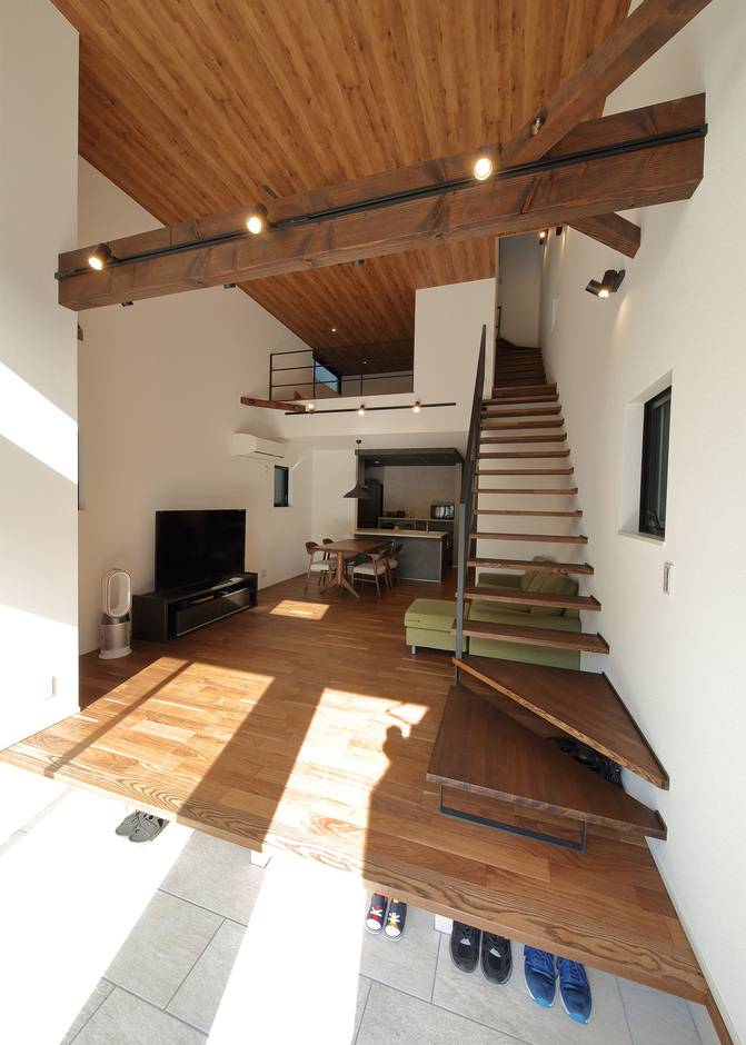 KAZA DESIGN【デザイン住宅、間取り、スキップフロア】