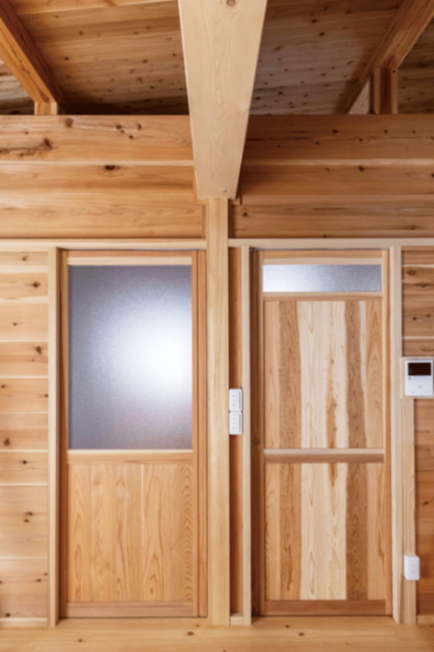 建具はすべて『明城』オリジナル