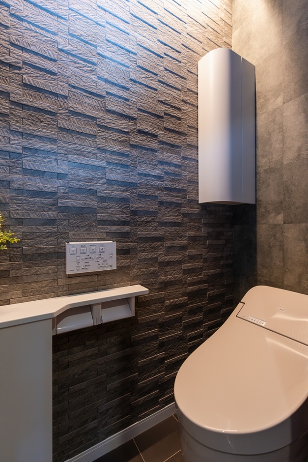 タイルの陰影ががよりクールな雰囲気を演出。