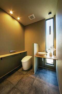 トイレは将来を考えて十分な広さを確保した【第一伊藤建設】