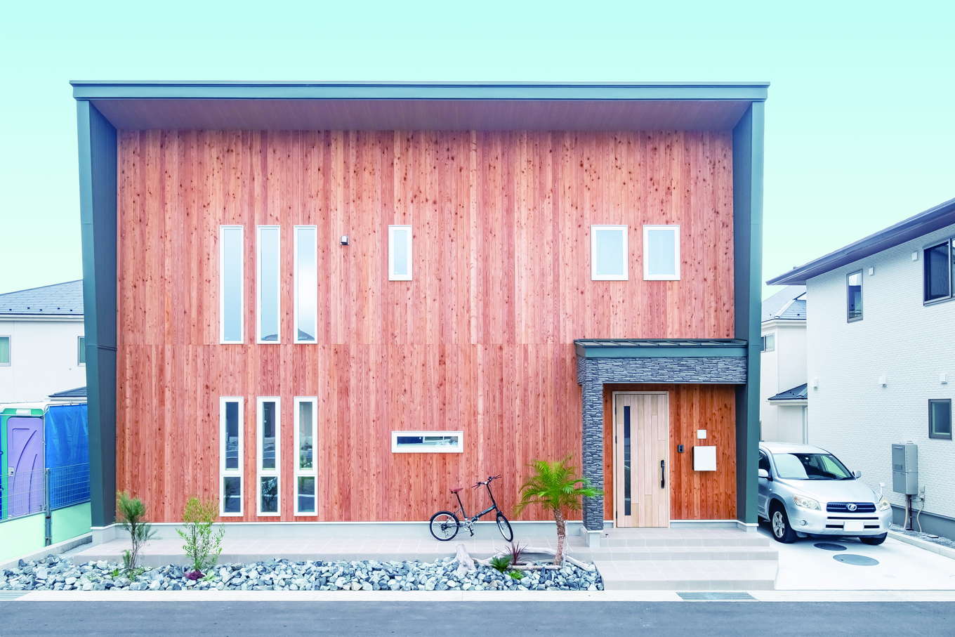 1000万円台でここまで叶う！アトリエのあるウッドモダンハウス