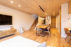 KINOHAUS（山口木材）