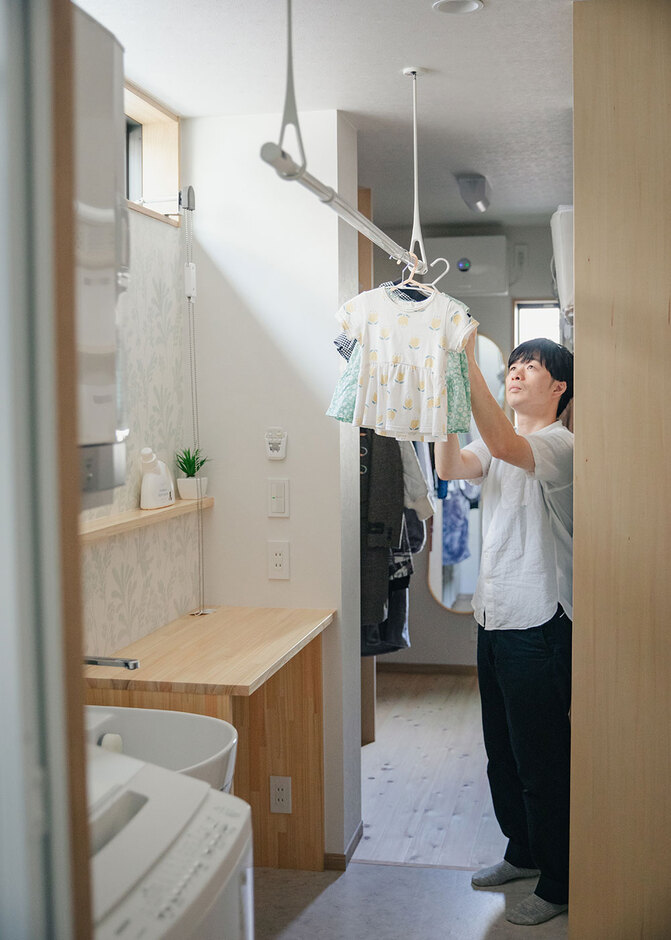 脱衣室にはスロップシンクと作業台を要望