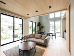 日本ハウスホールディングス　柏営業所
