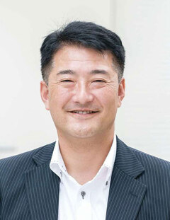 営業部長　山本 高義さん