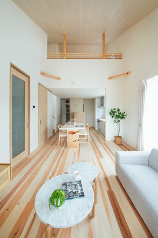 平屋気分で家事がスムーズになる回遊動線の住まい