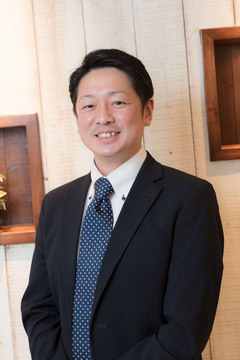 営業　佐藤和也さん