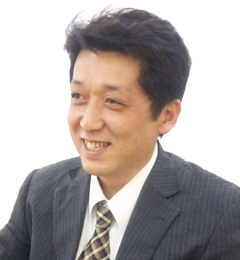 営業　佐野智之さん