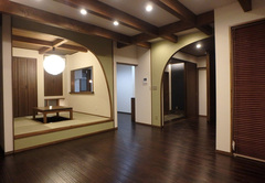 玄関ホールまで見渡せる広々としたリビングは平屋だからこその選択【TDホーム静岡西 ウエストンホームズ】
