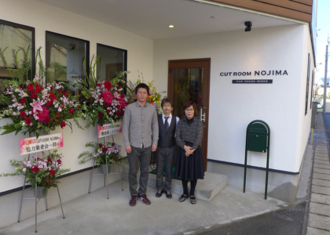新店舗ＯＰＥＮおめでとうございます。記念撮影