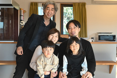 Tさま