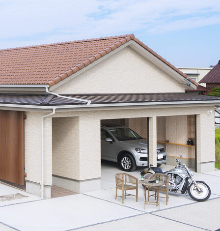平屋のガレージハウス