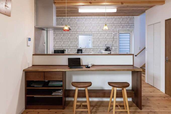 キッチンカウンターは『片山建設』の造作