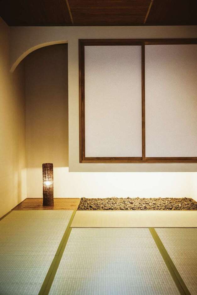 nattoku住宅｜洗練を添えた和室はくつろげて、使いやすい。玄関から直接の動線も用意